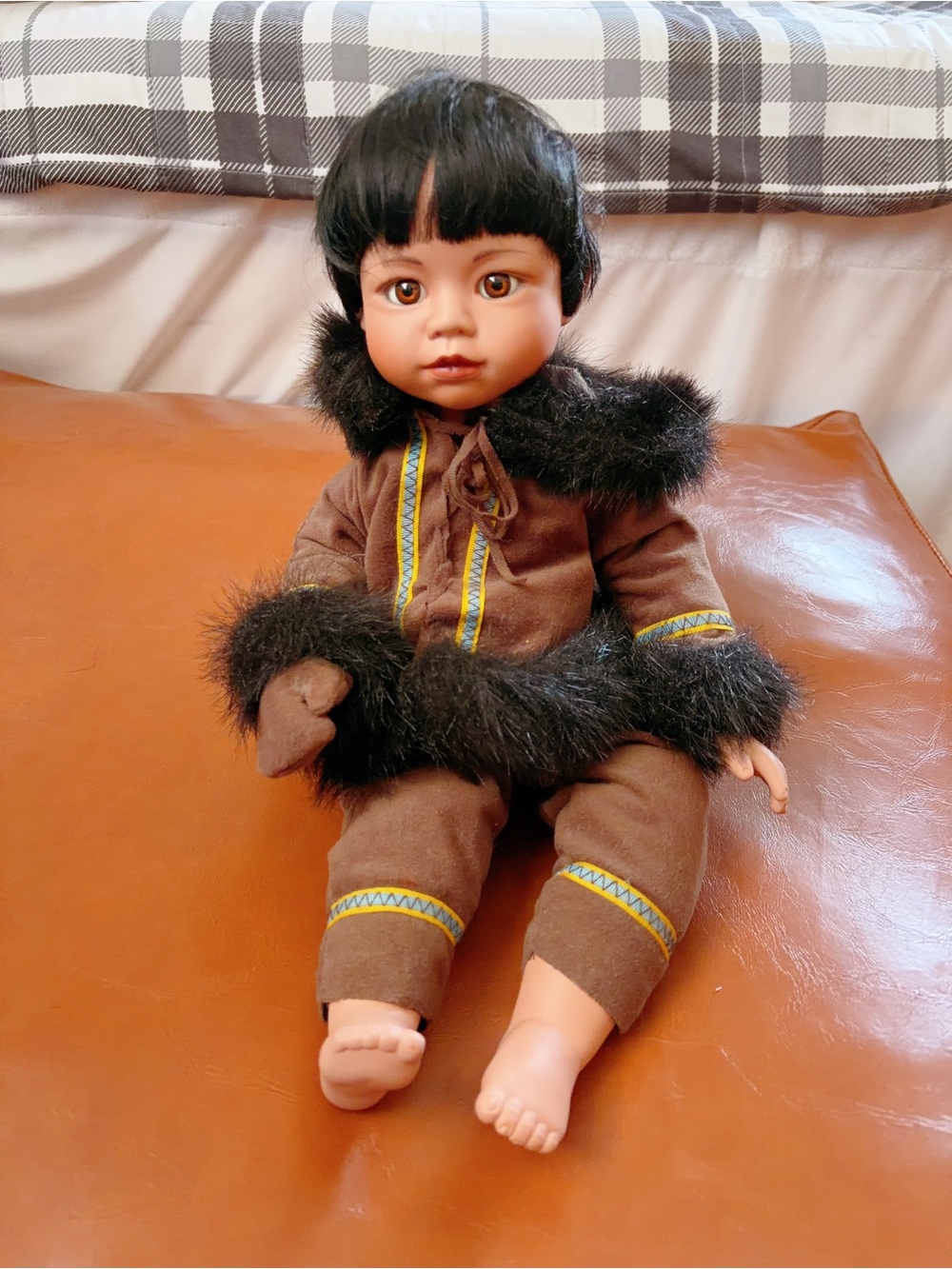 1993 Danbury Mint Children of the North Patricia Wall Eskimo- Artist Doll MISKA